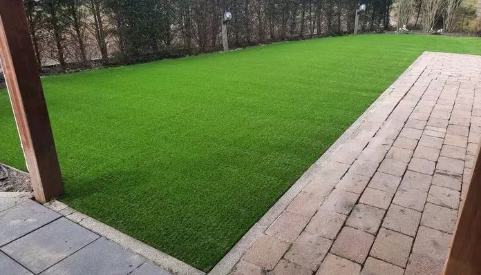  Laying Artificial Turf  thumbnail